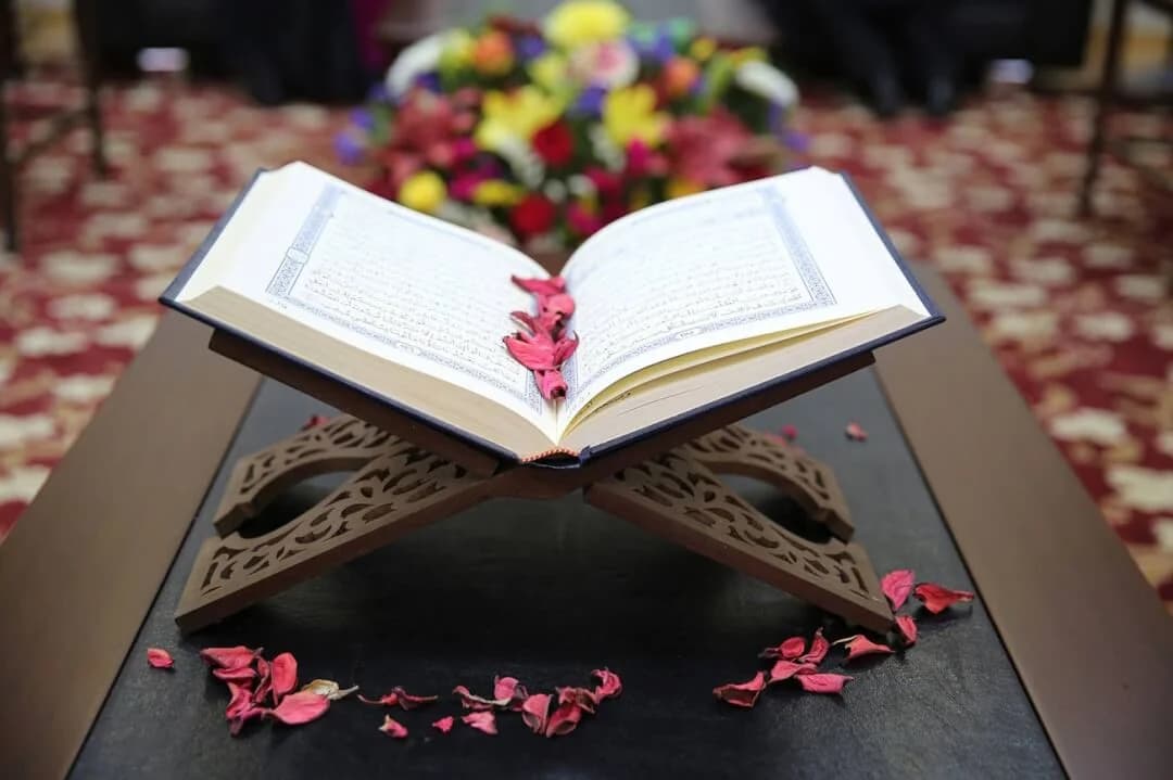 6 Verses of the Quran that are called Aayaat-Al-Shifa